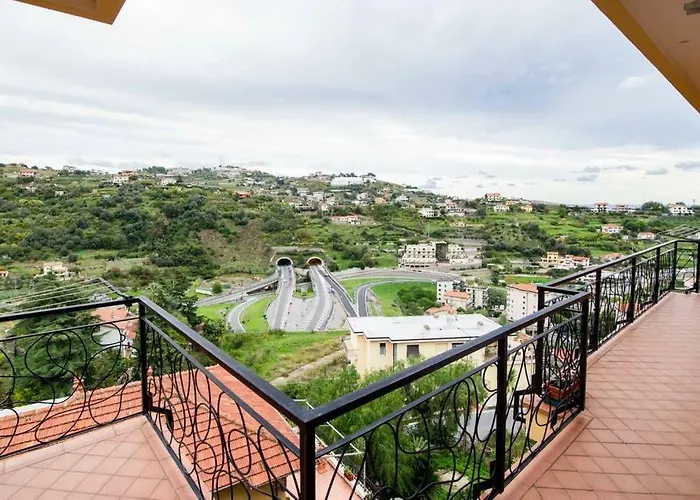 Your Holidays In Sanremo. 4 Minutes From The Beach