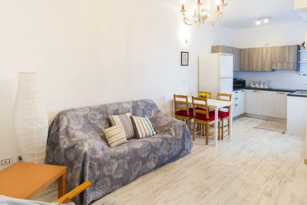 Appartement Your Holidays In Sanremo. 4 Minutes From The San Remo