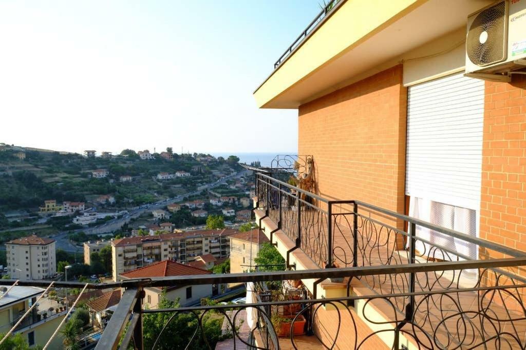 Your Holidays In Sanremo. 4 Minutes From The *