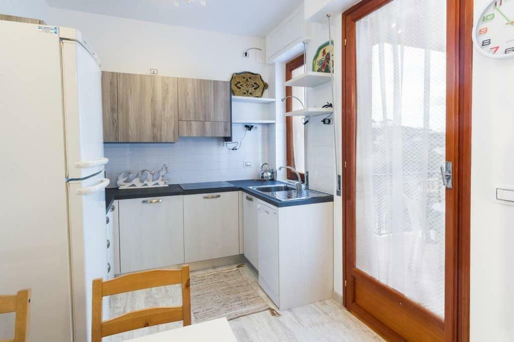 Your Holidays In Sanremo. 4 Minutes From The Apartment Sanremo