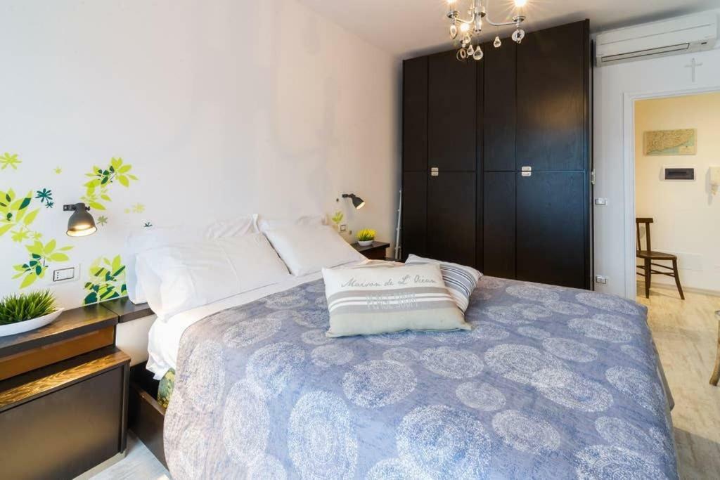 Apartamento Your Holidays In Sanremo. 4 Minutes From The *